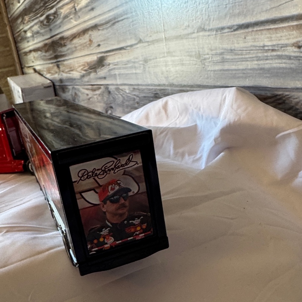 Dale Earnhardt truck and red trailer - Picture 6 of 6
